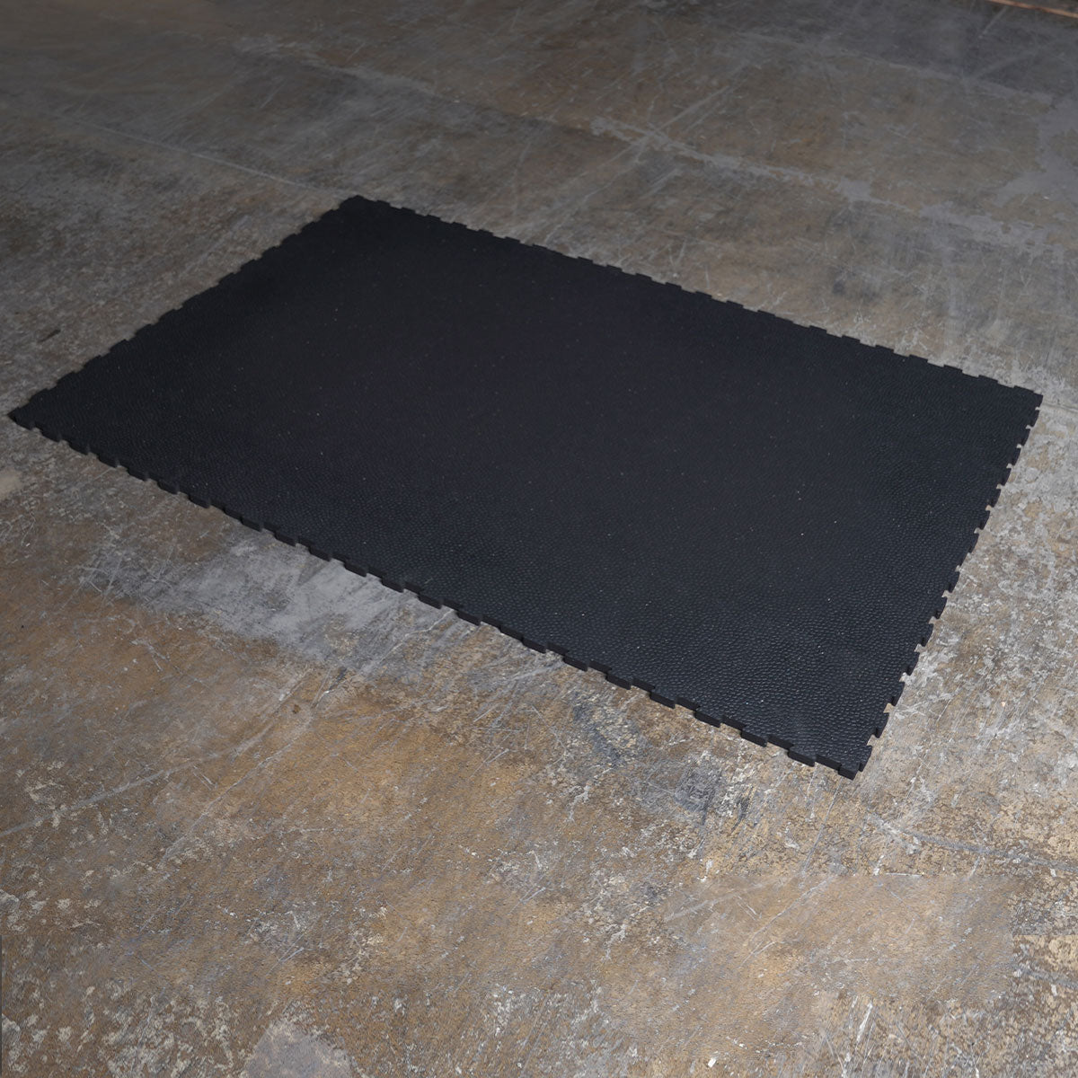 SurfaceCo - Interlocking Stall Mats 3/4"